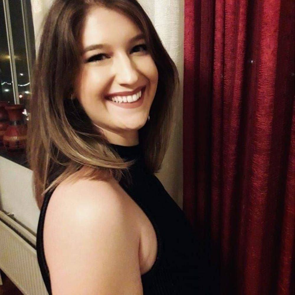 Meet your Posher, Leanne